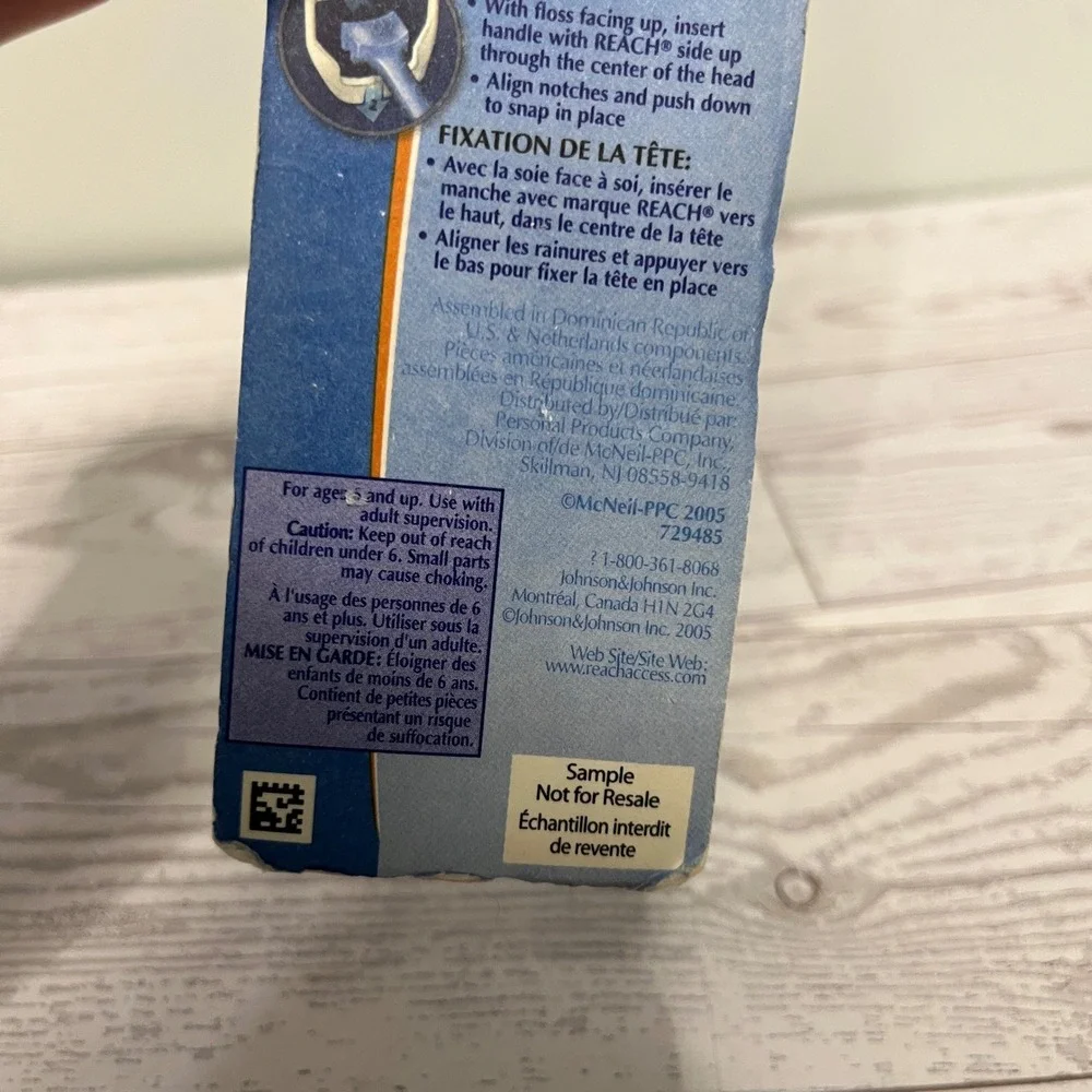 Reach Access Flosser Purple Dental Tool with 3 Disposable Heads New 2005 NOS
